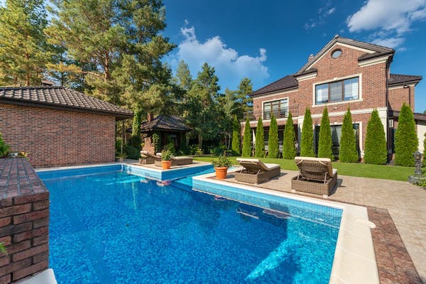 7 Common Pool Building Mistakes and How to Avoid Them