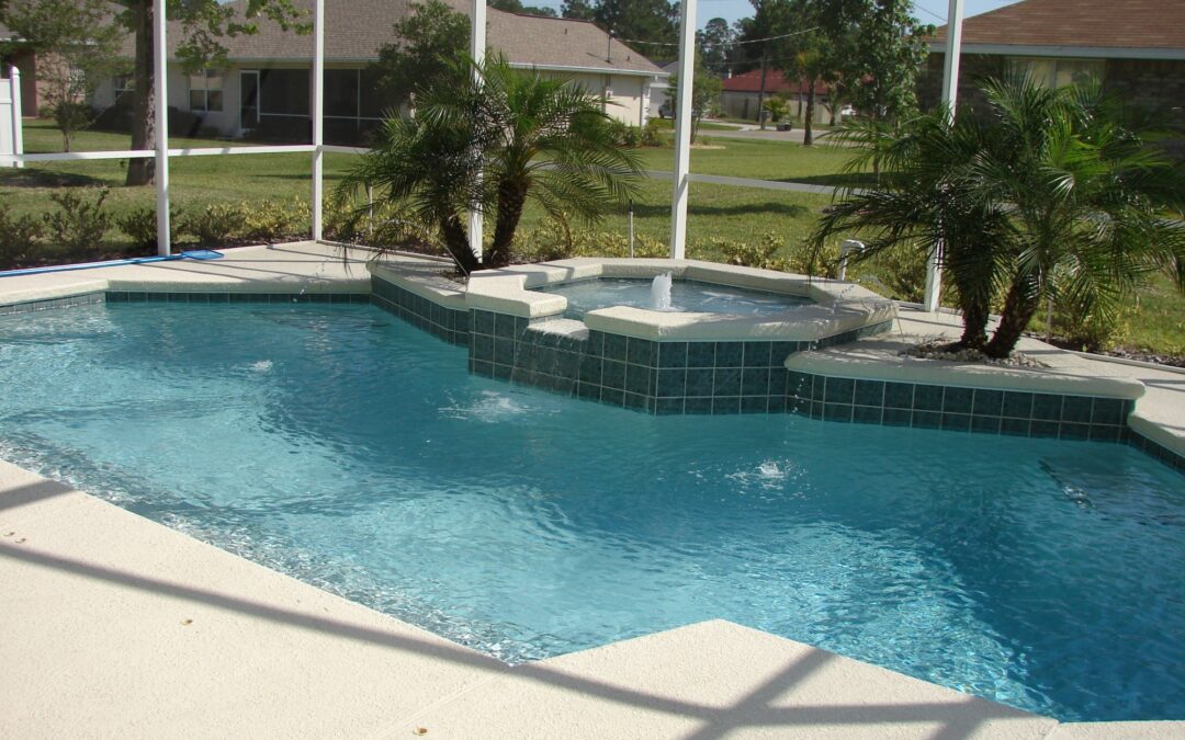 Why Your Swimming Pool Wall Material Matters